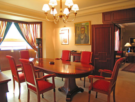 dining-room-presidential