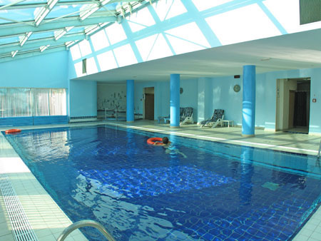 pool-indoor